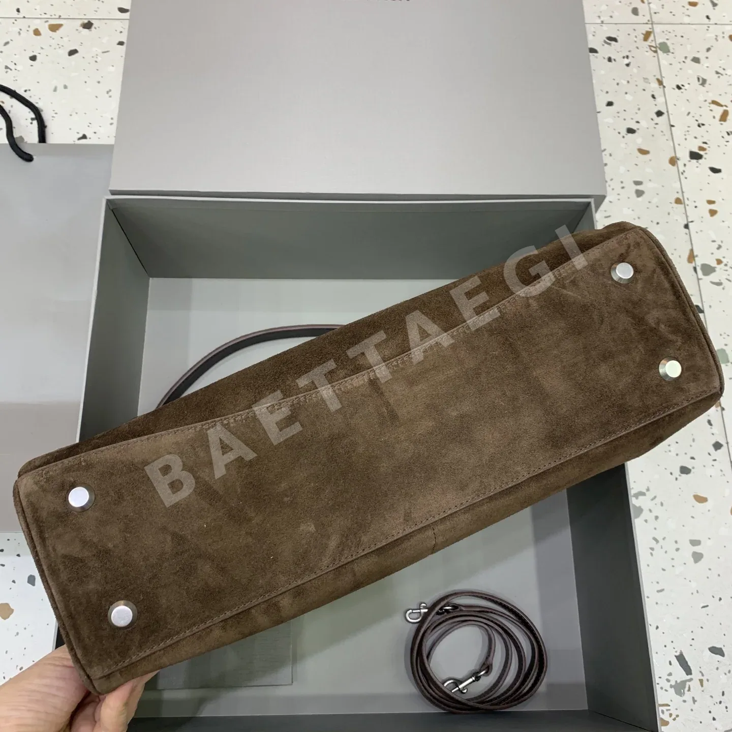 발렌시아가 라운틴 시리즈 핸드백 상세 이미지 4