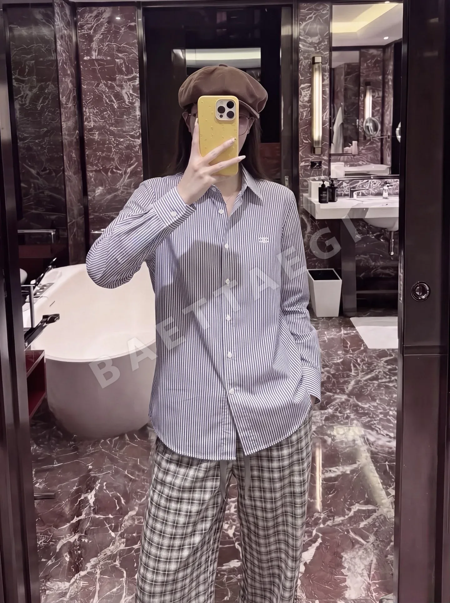 셀린느 자수 면 카라 긴소매 셔츠 163837