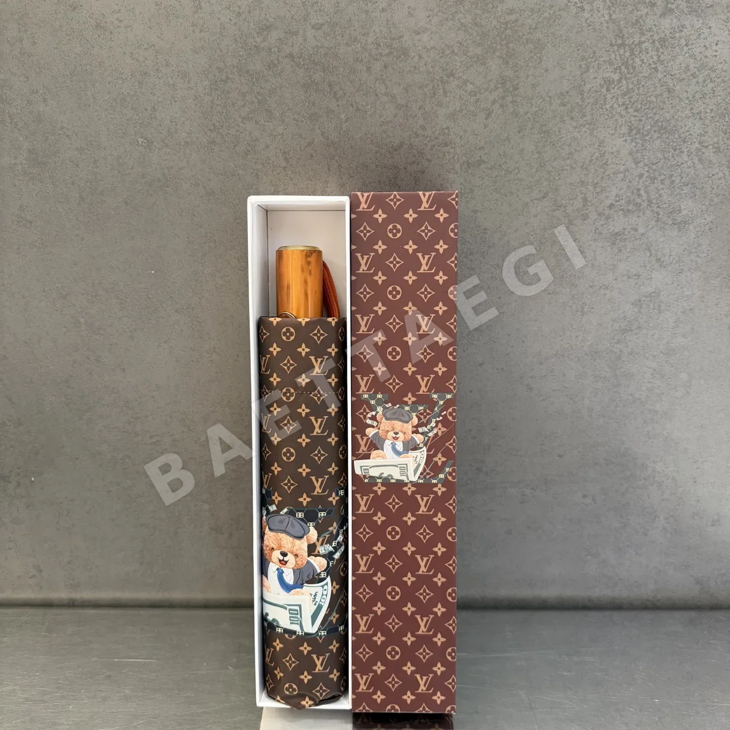 루이비통 3단 자동 접이식 우산 85711