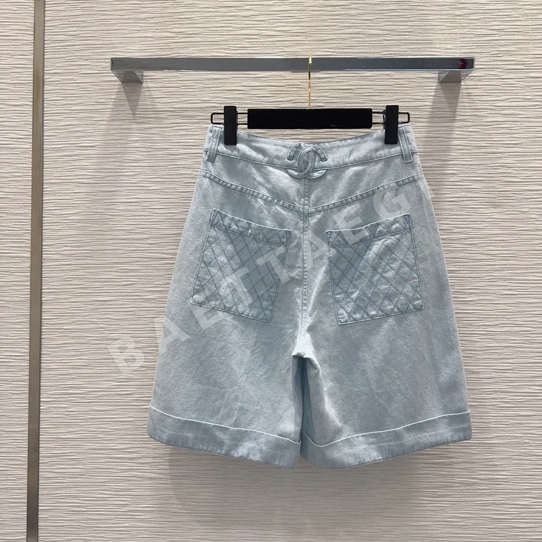 샤넬 데미지 워시드 데님 여성 반바지 상세 이미지 8