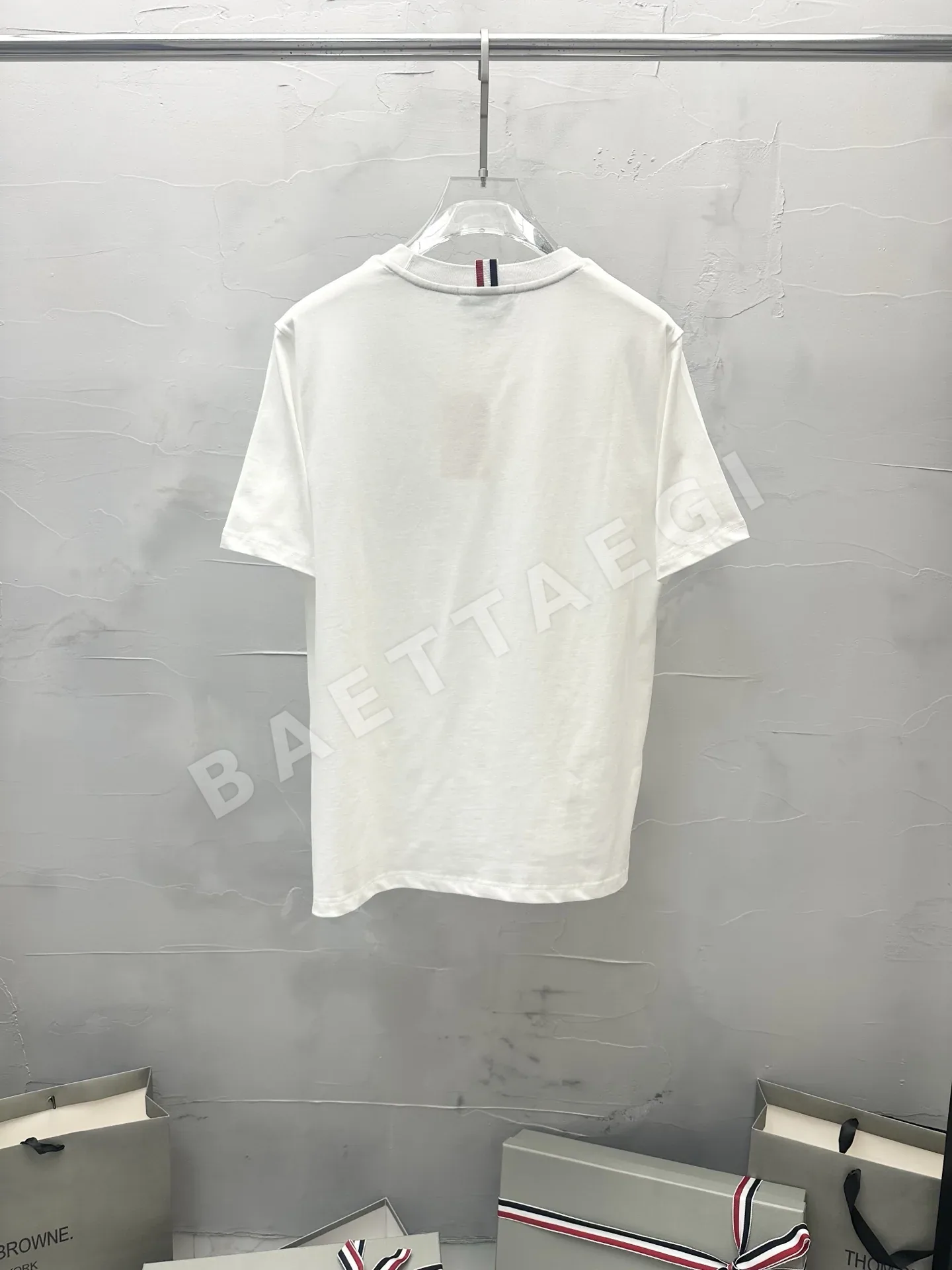 톰브라운 테니스 퍼피 크루넥 반팔 티셔츠 상세 이미지 9