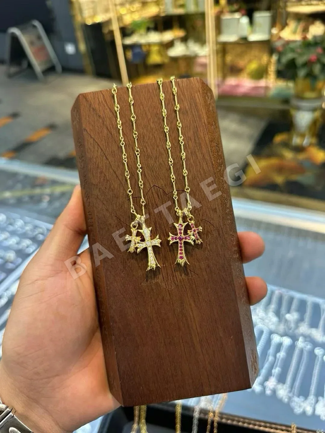 크롬하츠 클래식 레트로 크로스 하트 펜던트 목걸이 상세 이미지 4