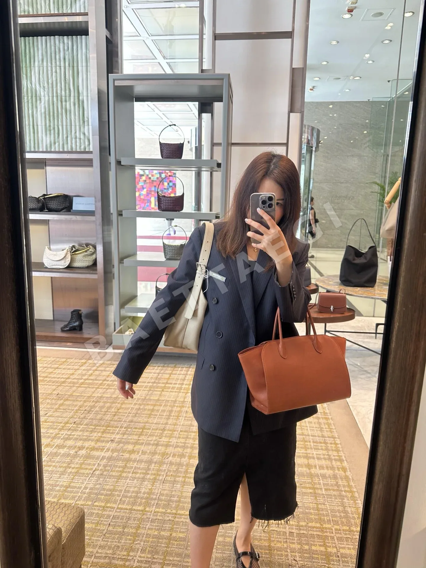 더로우 가방 상세 이미지 2