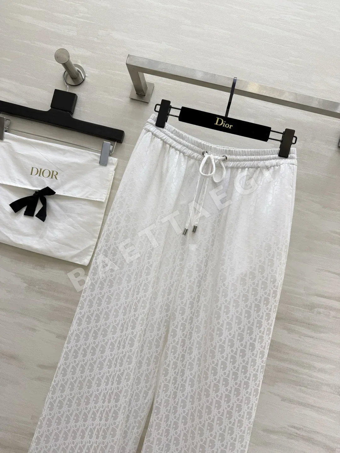 디올 아세테이트 와이드 레그 여성 바지 상세 이미지 7