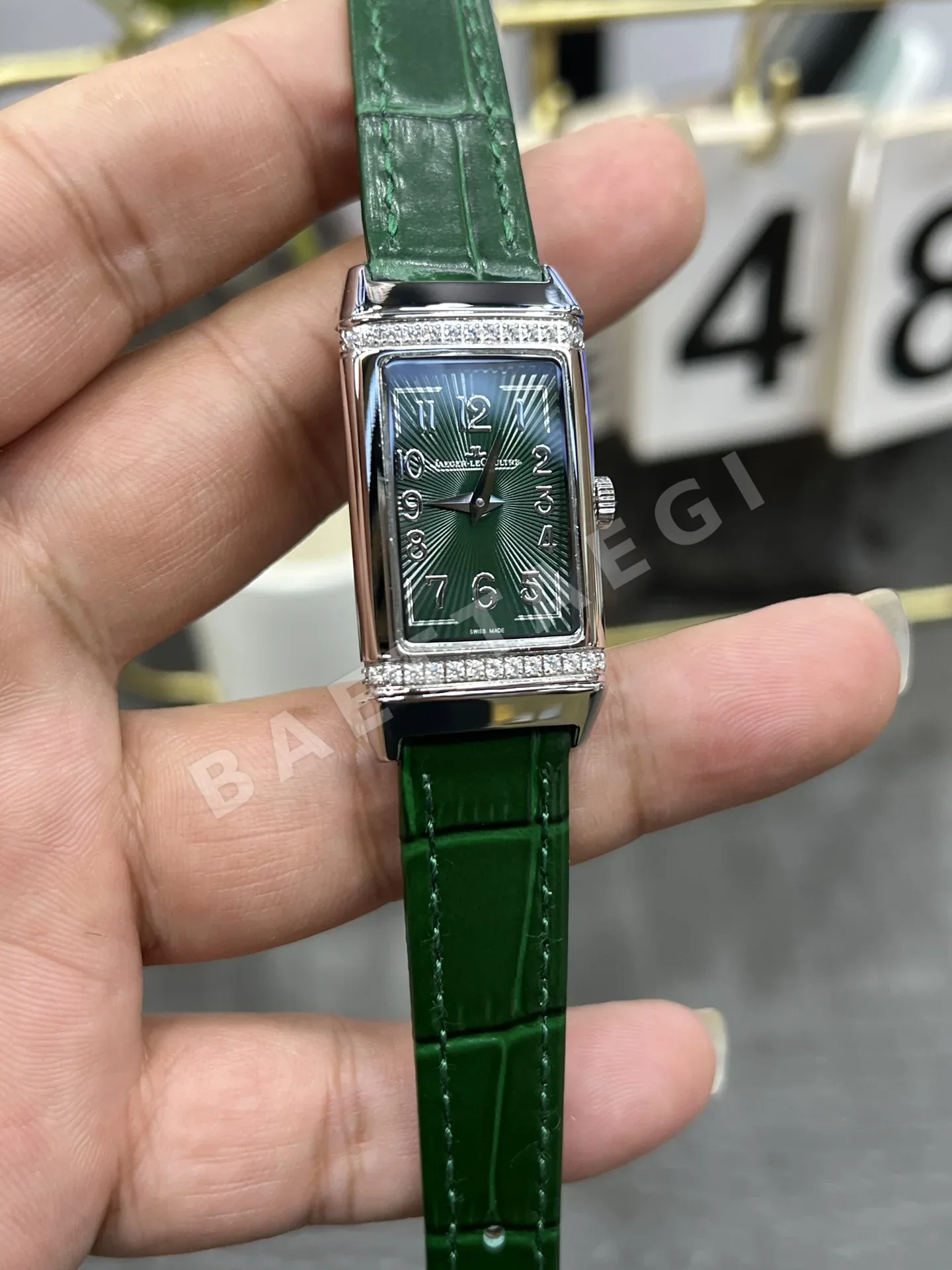 예거르쿨트르 예거 르쿨트르 리베르소 여성용 쿼츠 레플리카 42944 Jaeger LeCoultre 상세 이미지 4