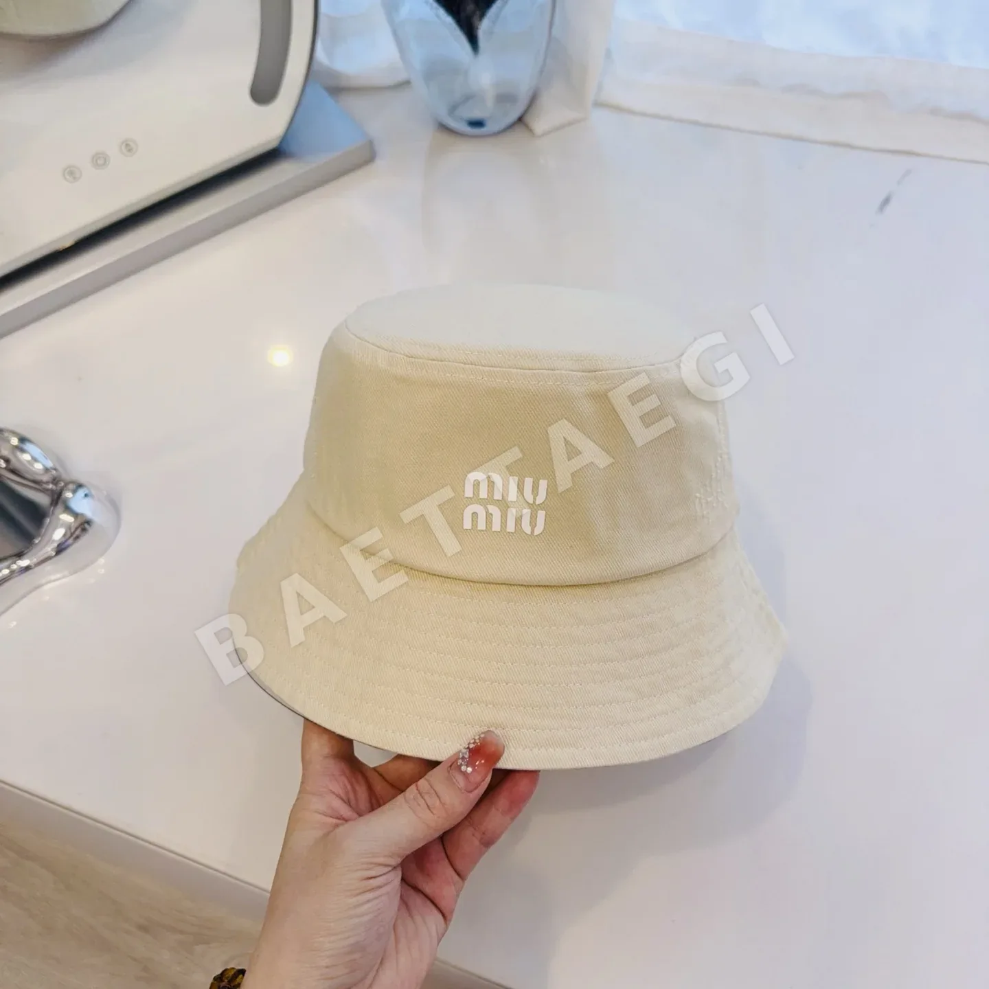 미우미우 모자 81303 Miu Miu Cap 상세 이미지 2