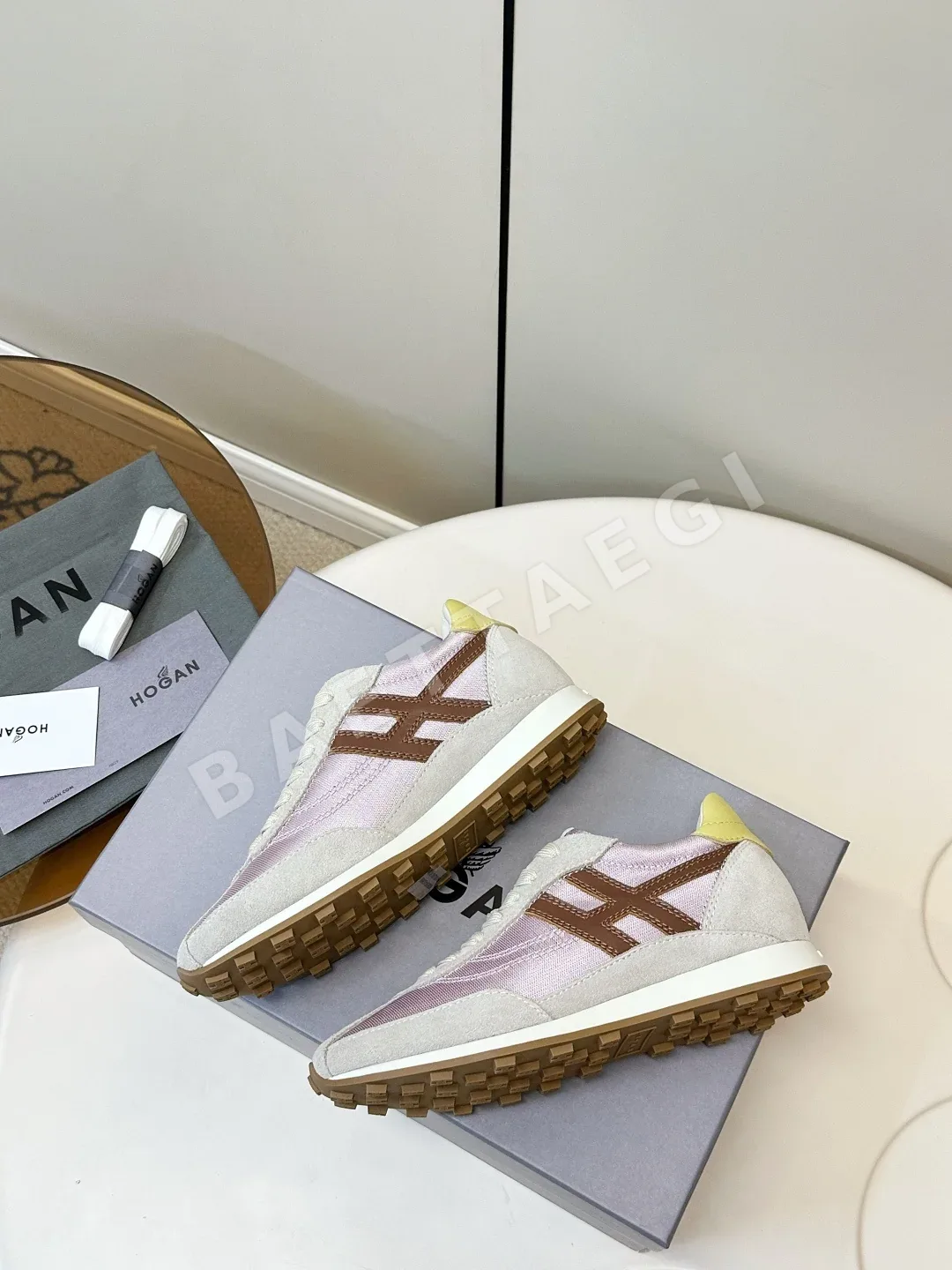 호간 애슬레틱 러너 스웨이드 트레이닝 신발 상세 이미지 9