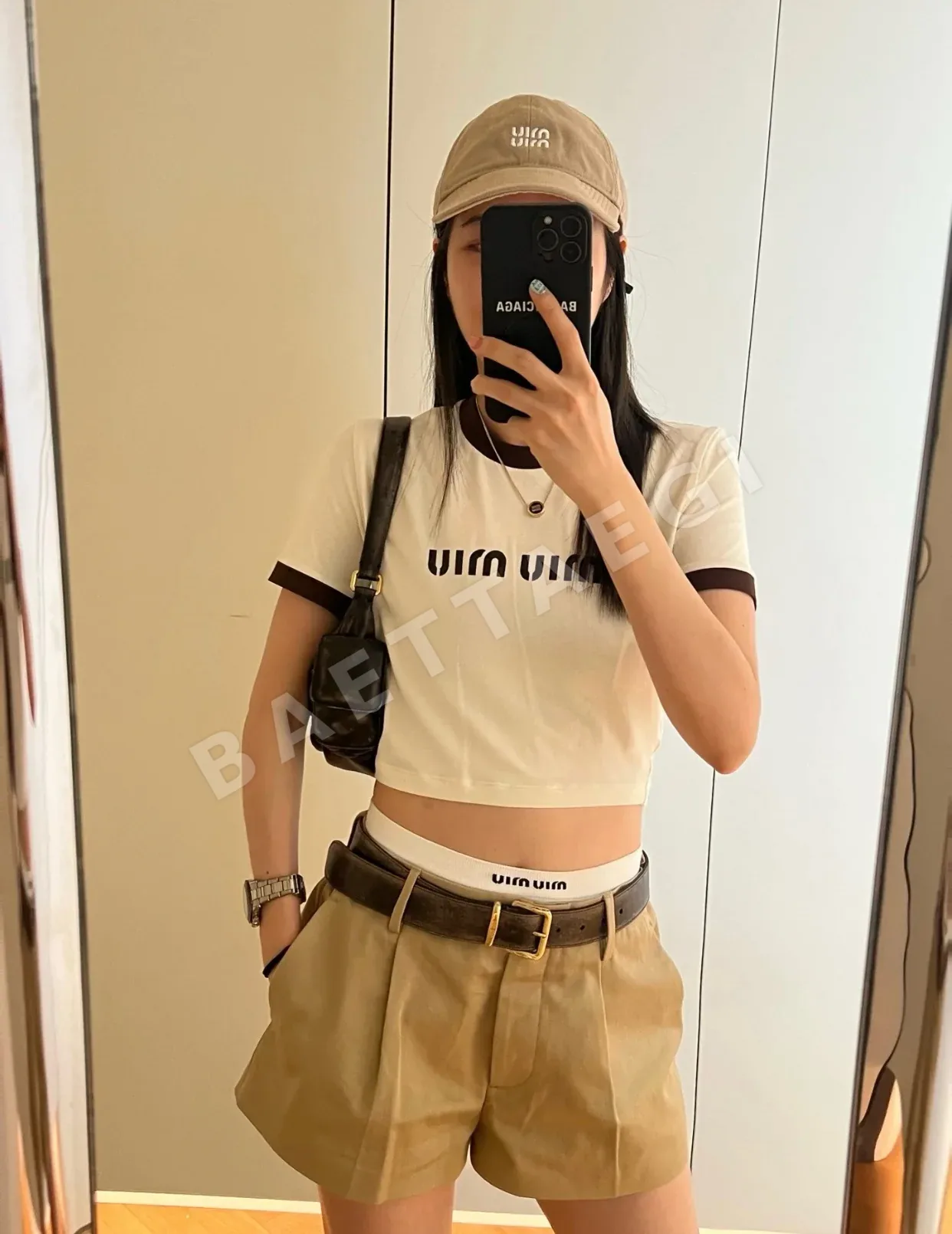 미우미우 라운드 에나멜 목걸이 상세 이미지 2