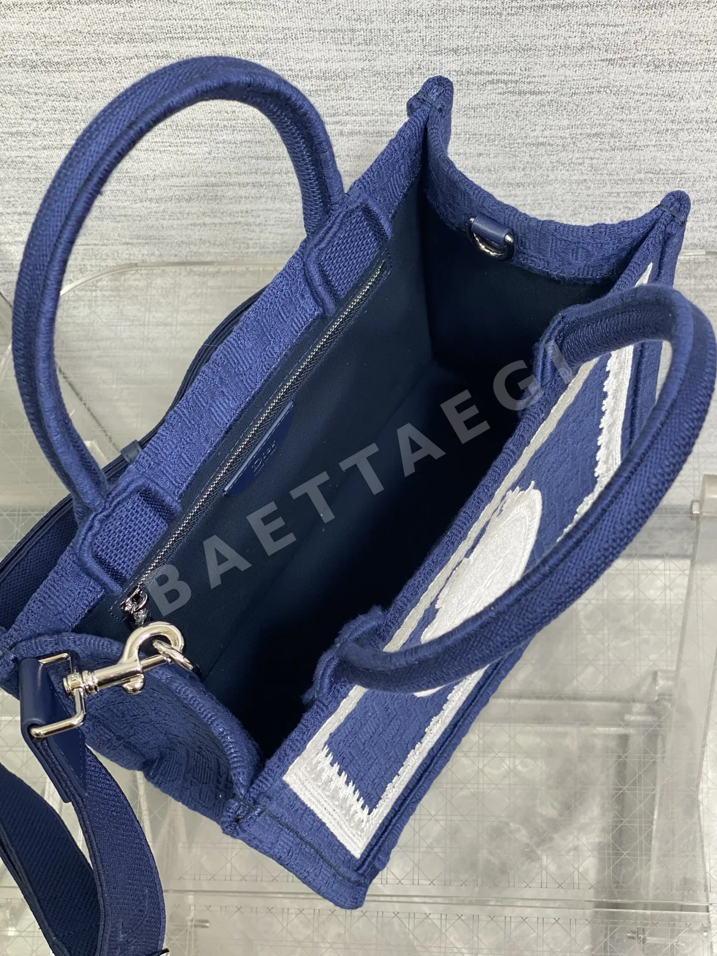 디올 오블리크 프린트 레이스 장식 북토트 가방 상세 이미지 7