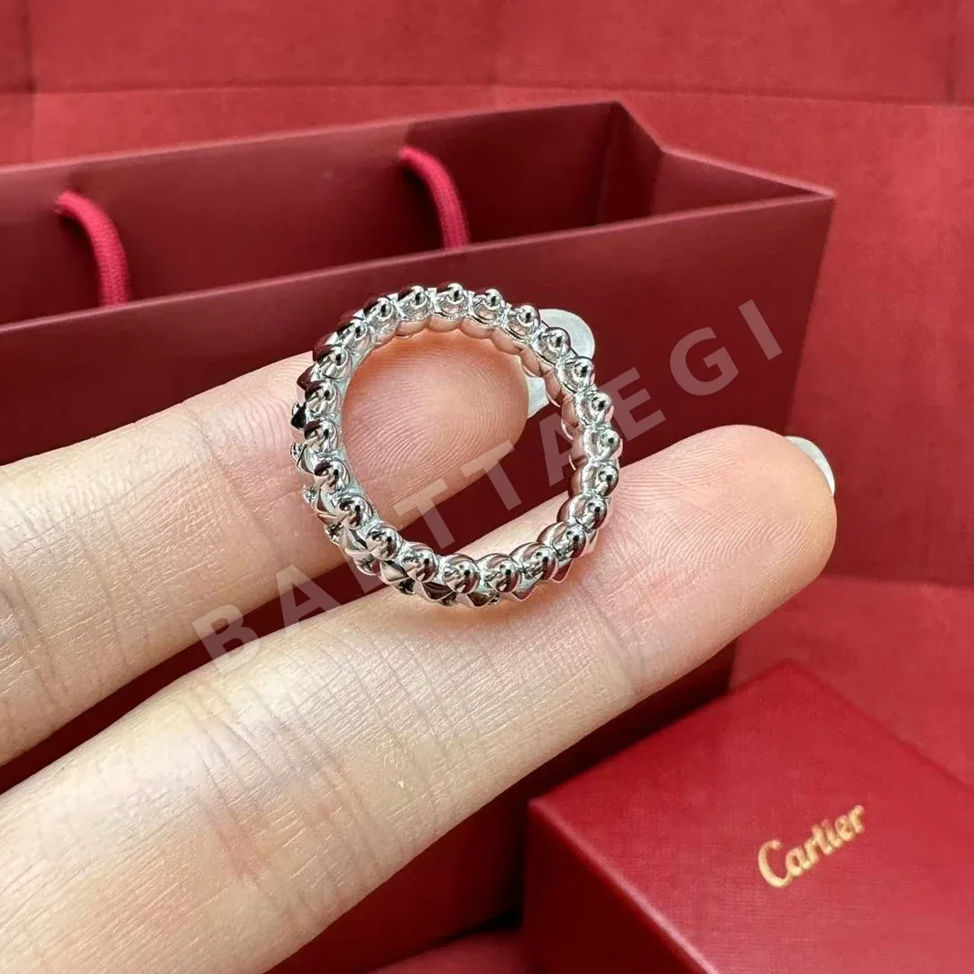 까르띠에 크러시 스터드 반지 상세 이미지 3