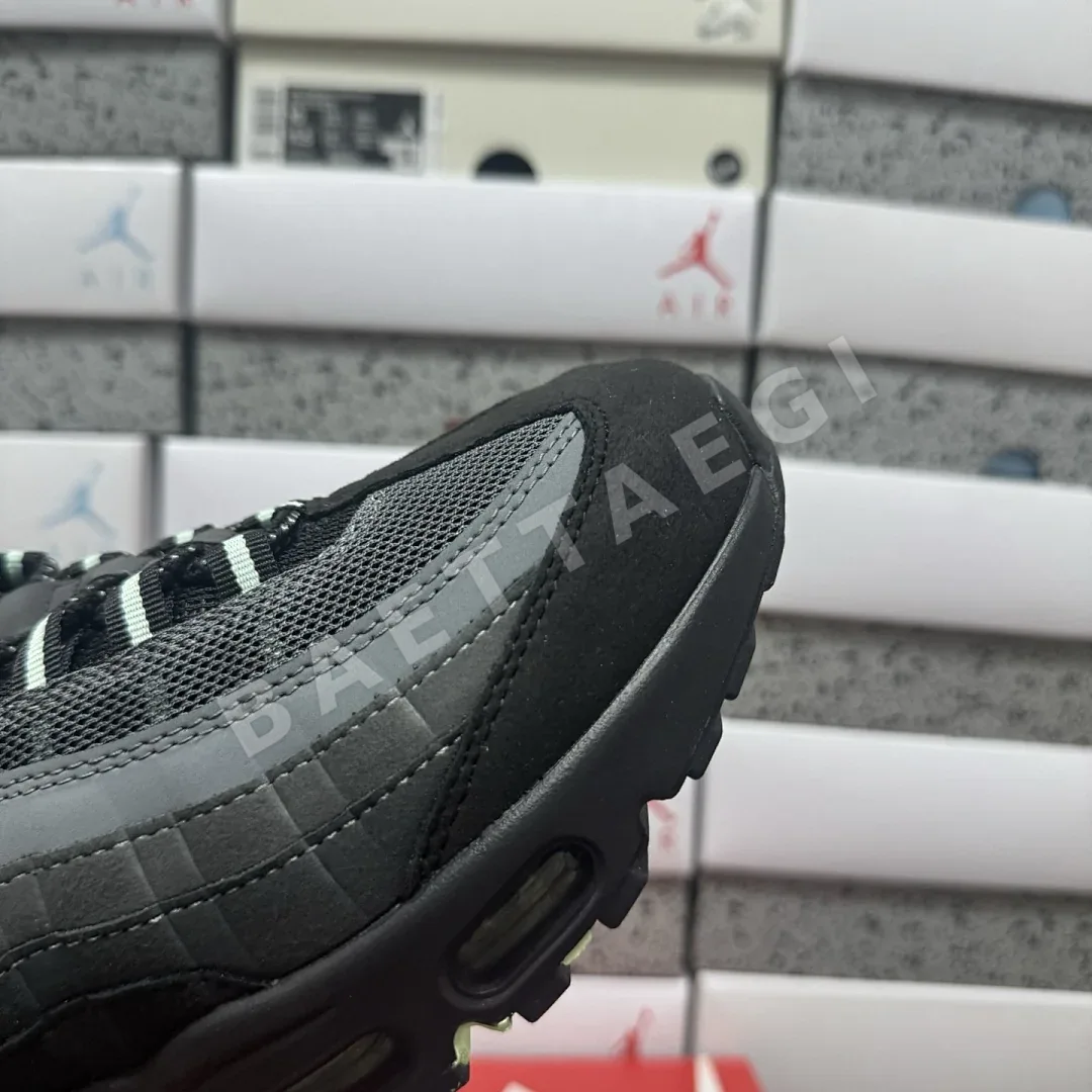나이키 [XY] 에어 맥스 95 HM0622-001 201329 Nike Air Max 95 Vapor Green 상세 이미지 6