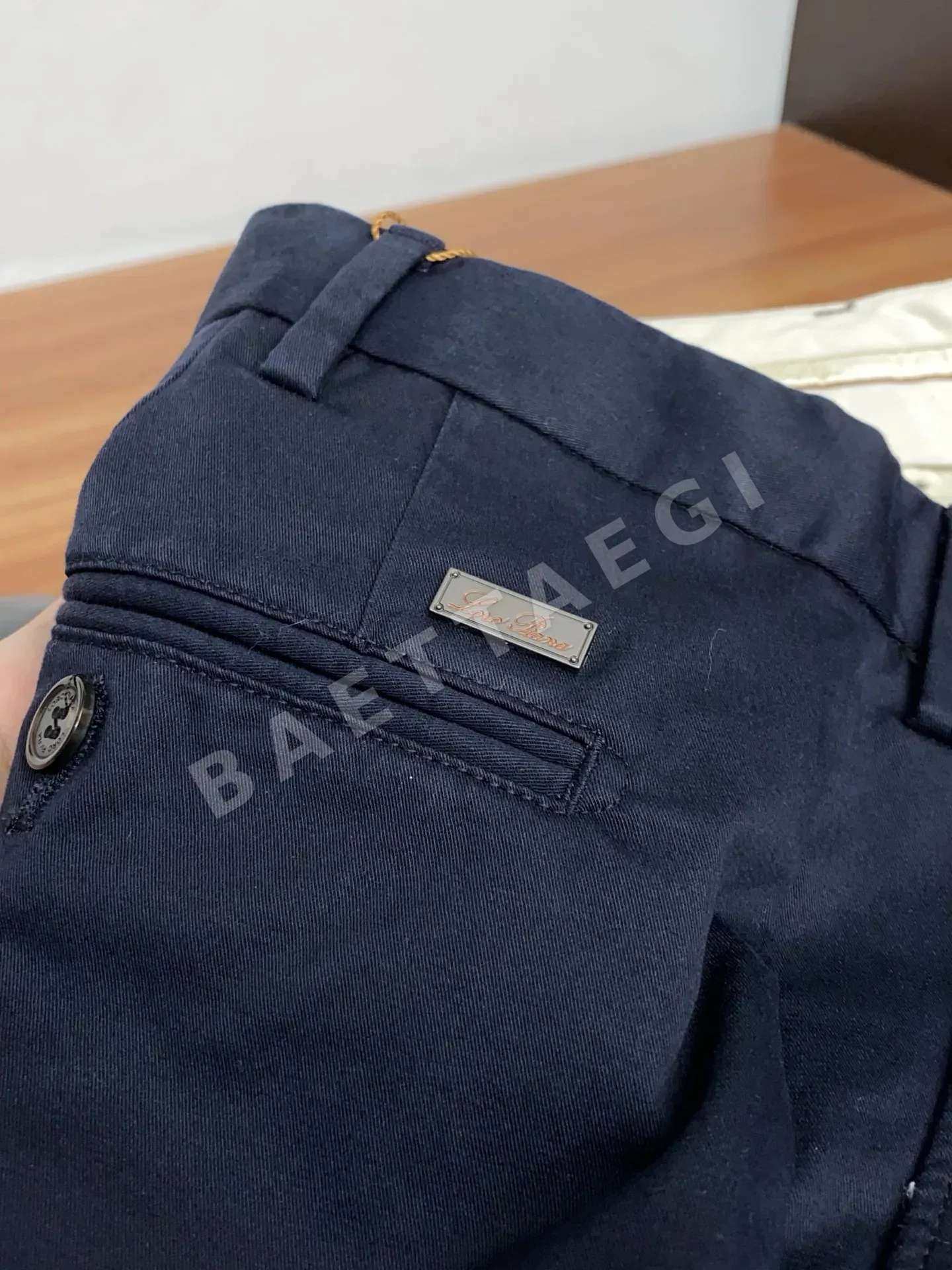 로로피아나 남성 캐주얼 팬츠 상세 이미지 5