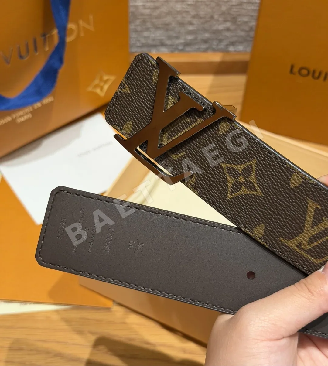 루이비통 모노그램 캔버스 LV 버클 벨트 상세 이미지 5