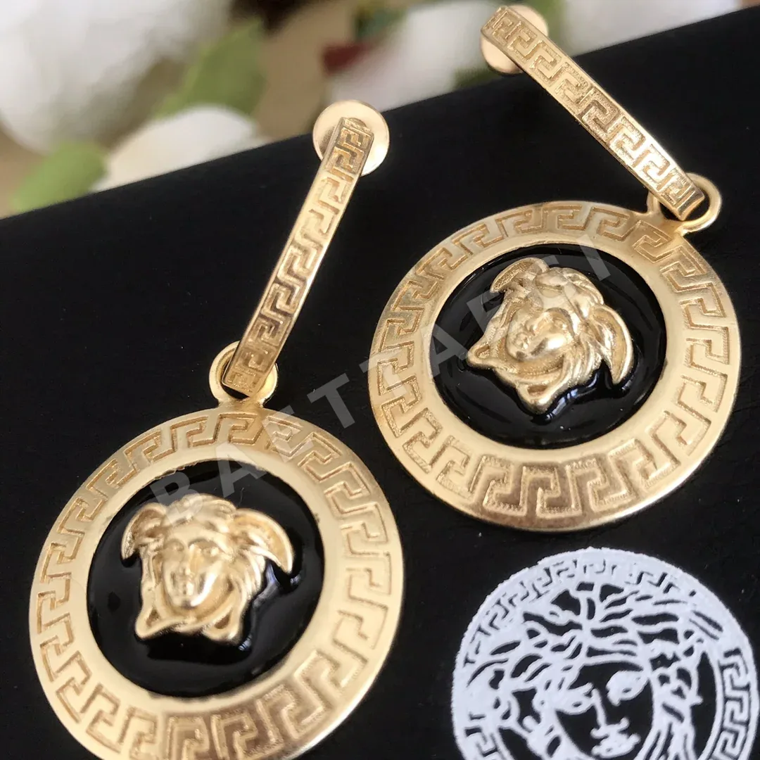 베르사체 귀걸이 63378 Versace Earrings 상세 이미지 3