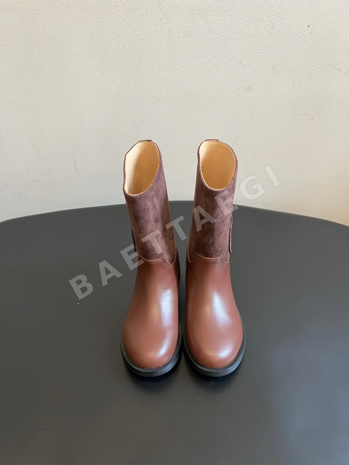 디올 부츠 배지 자수 207483