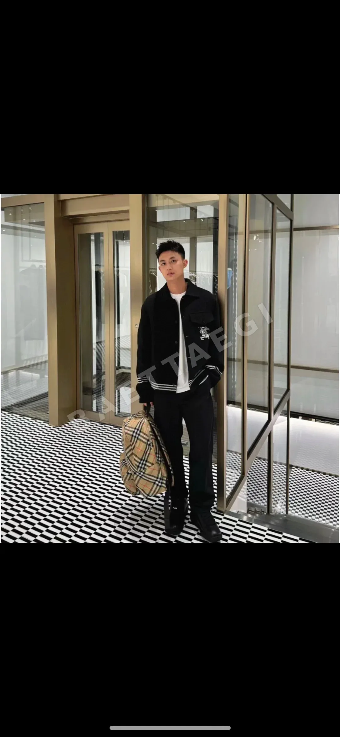 버버리 대형 백팩 상세 이미지 9