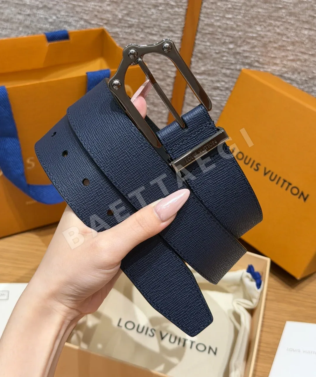 루이비통 프로그 35mm 리버서블 벨트 상세 이미지 2