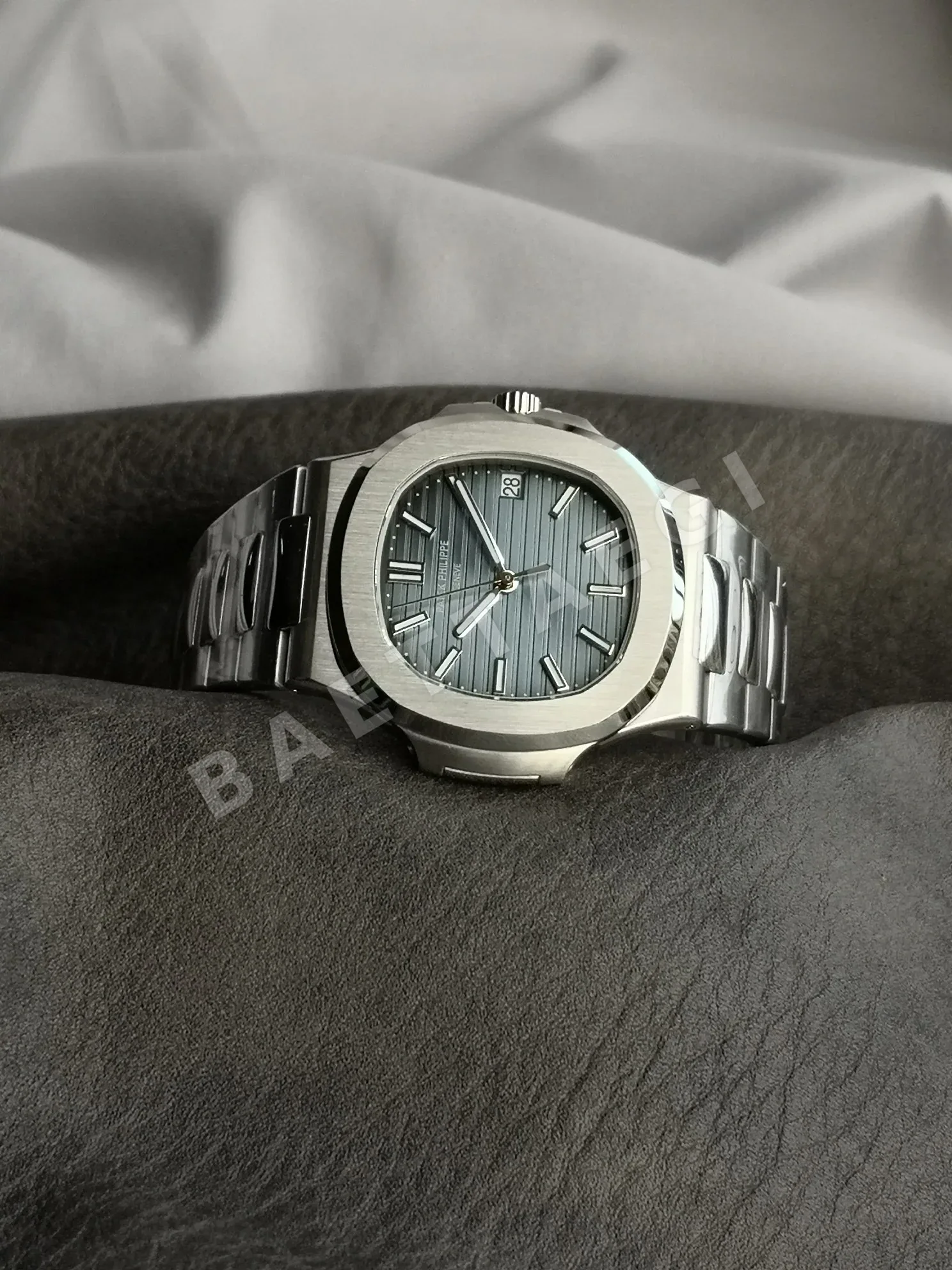 파텍필립 노틸러스 5711 자동 블루 다이얼 스틸 3K 공장 레플리카 44044 Patek Philippe 상세 이미지 4
