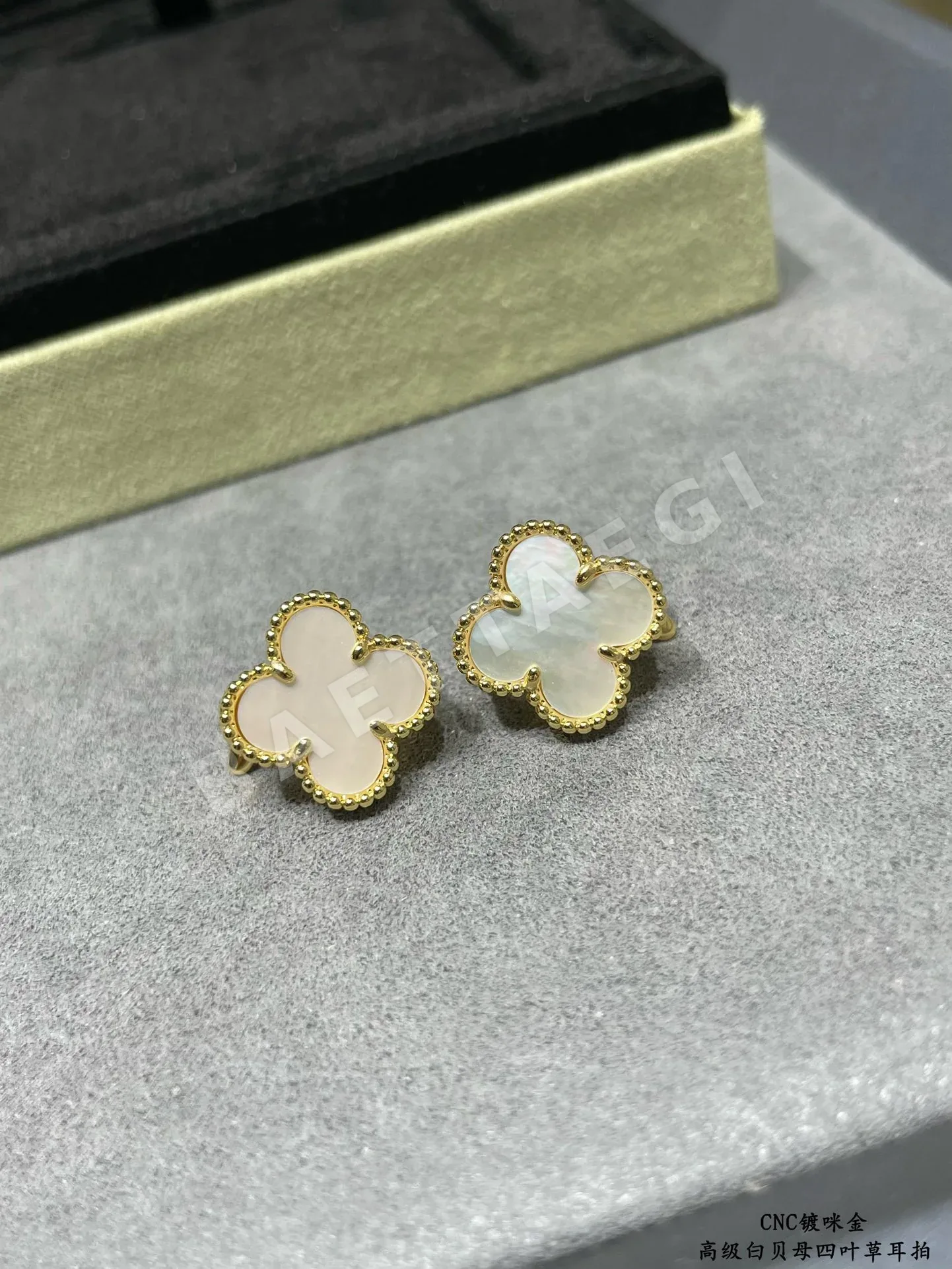 반클리프앤아펠 귀걸이 63866 Van Cleef & Arpels Earrings 상세 이미지 4