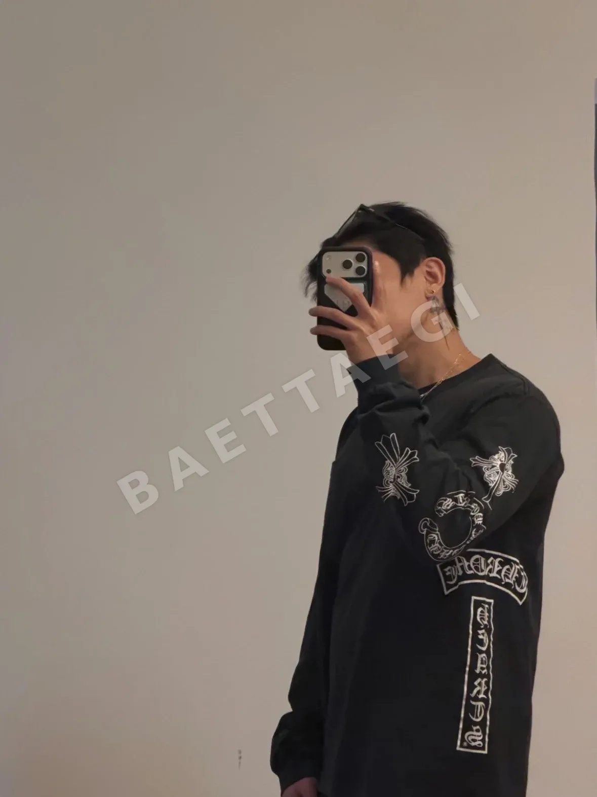 크롬하츠 워시드 블랙 긴팔 티셔츠 상세 이미지 19