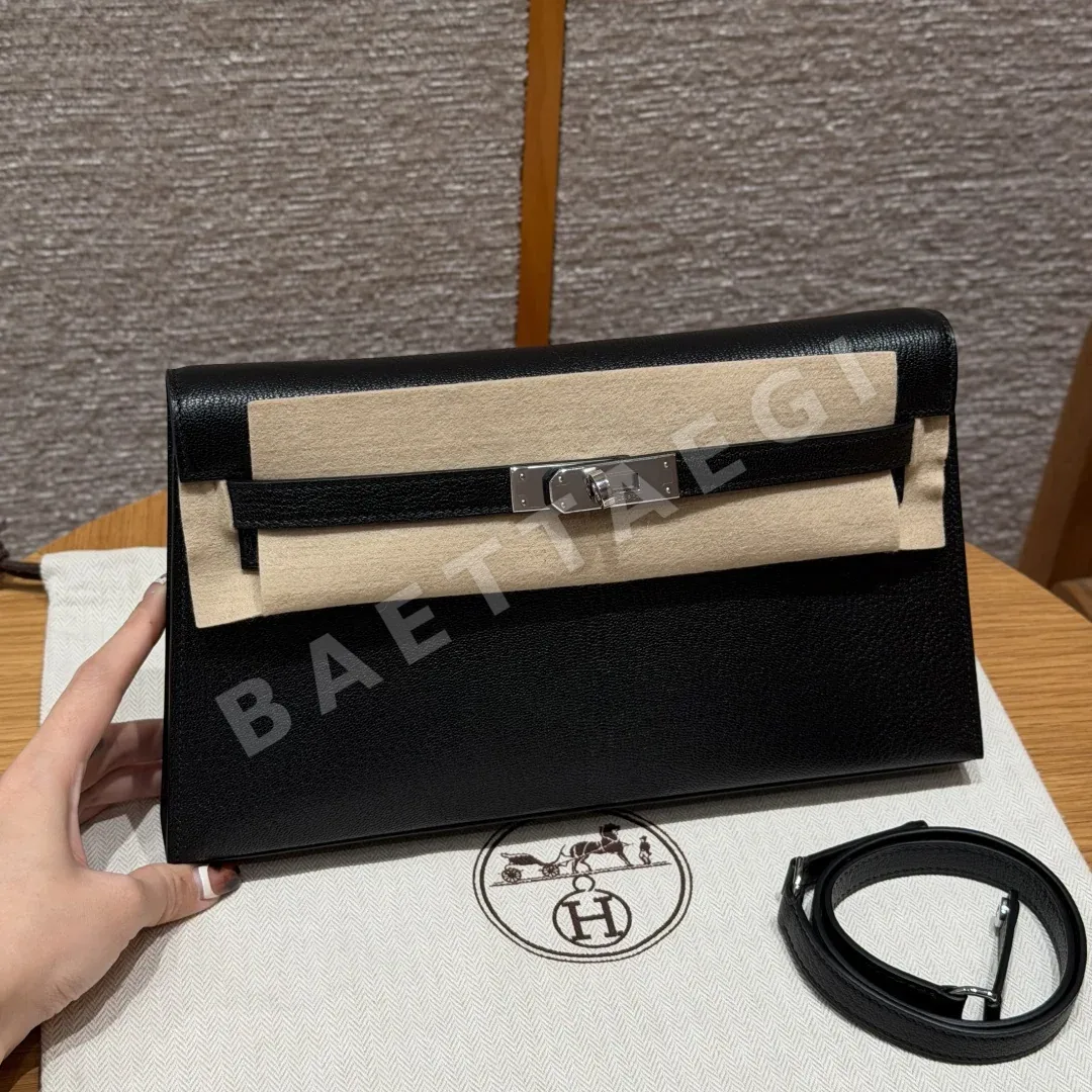 에르메스 켈리 엘란 염소가죽 실버 장식 언더암 가방 155212