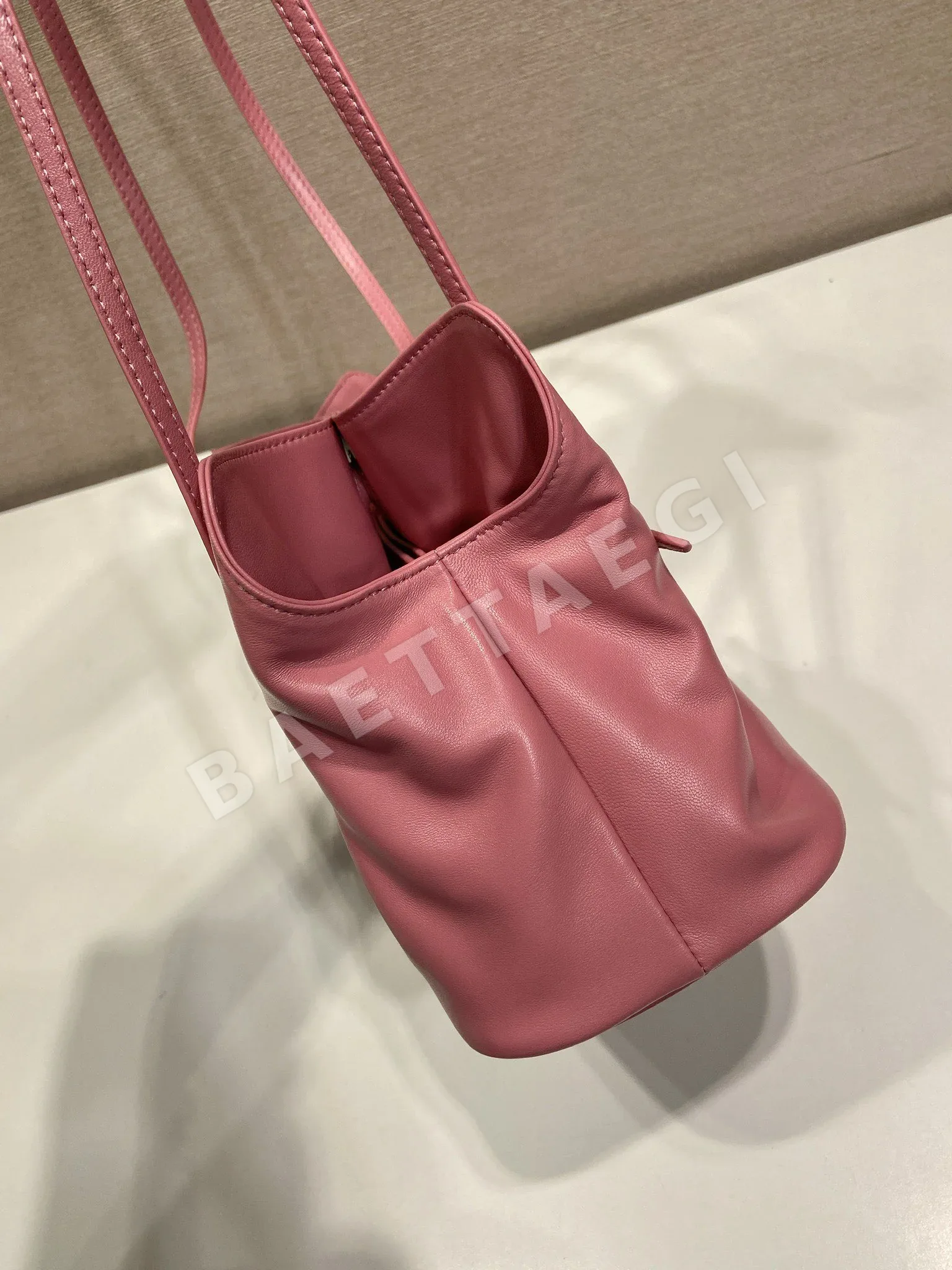 프라다 가방 1BG586 상세 이미지 5