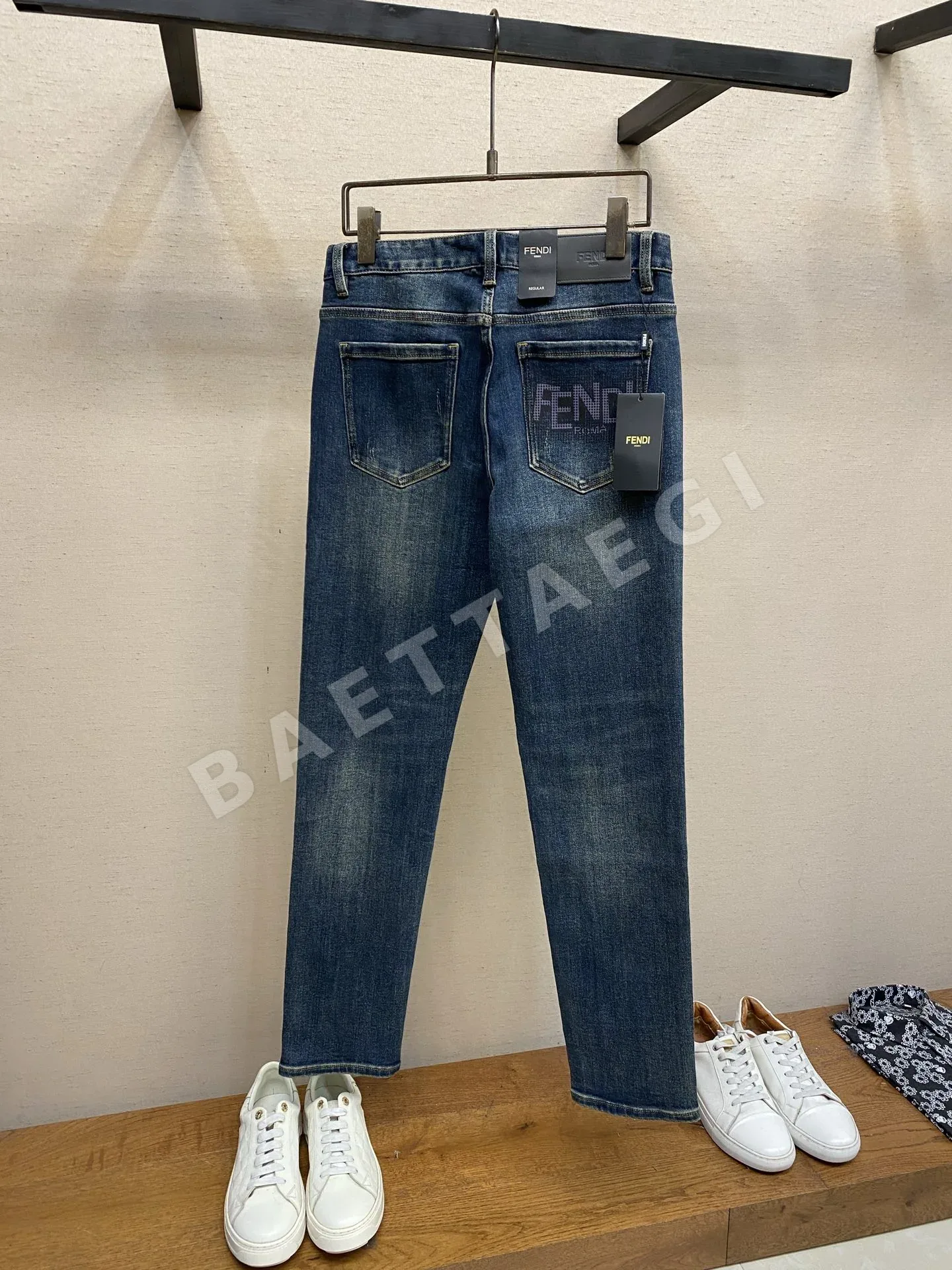 펜디 남성 슬림핏 바지 상세 이미지 2