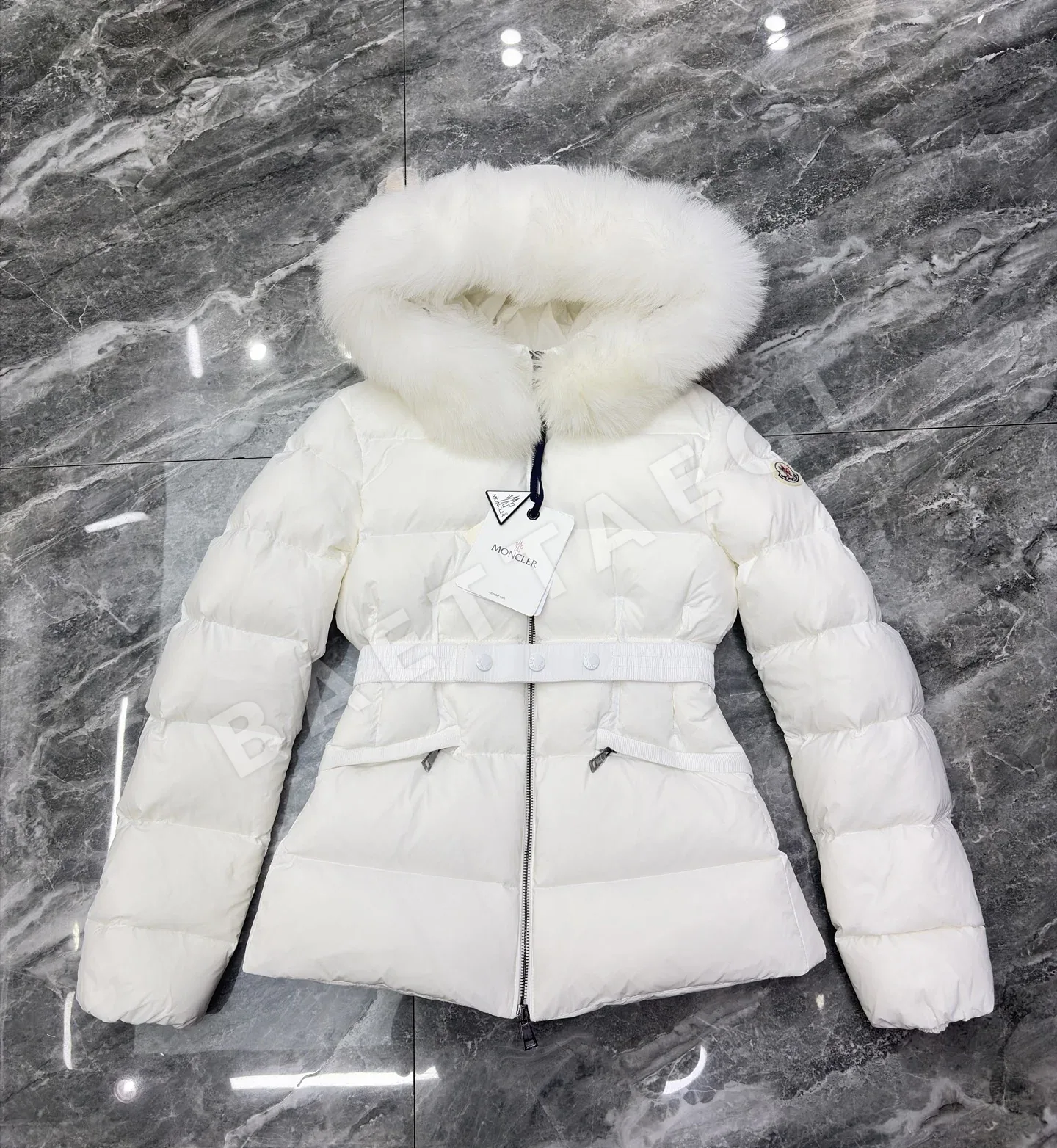 몽클레르 여성 슬림핏 다운 패딩 재킷 188526