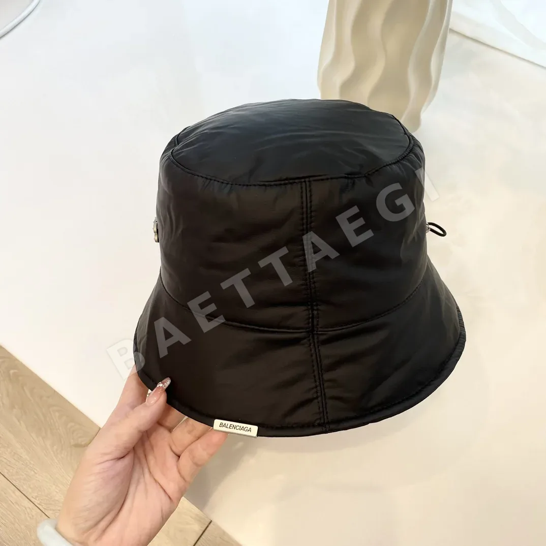 발렌시아가 레이어드 피셔맨 햇 모자 상세 이미지 3