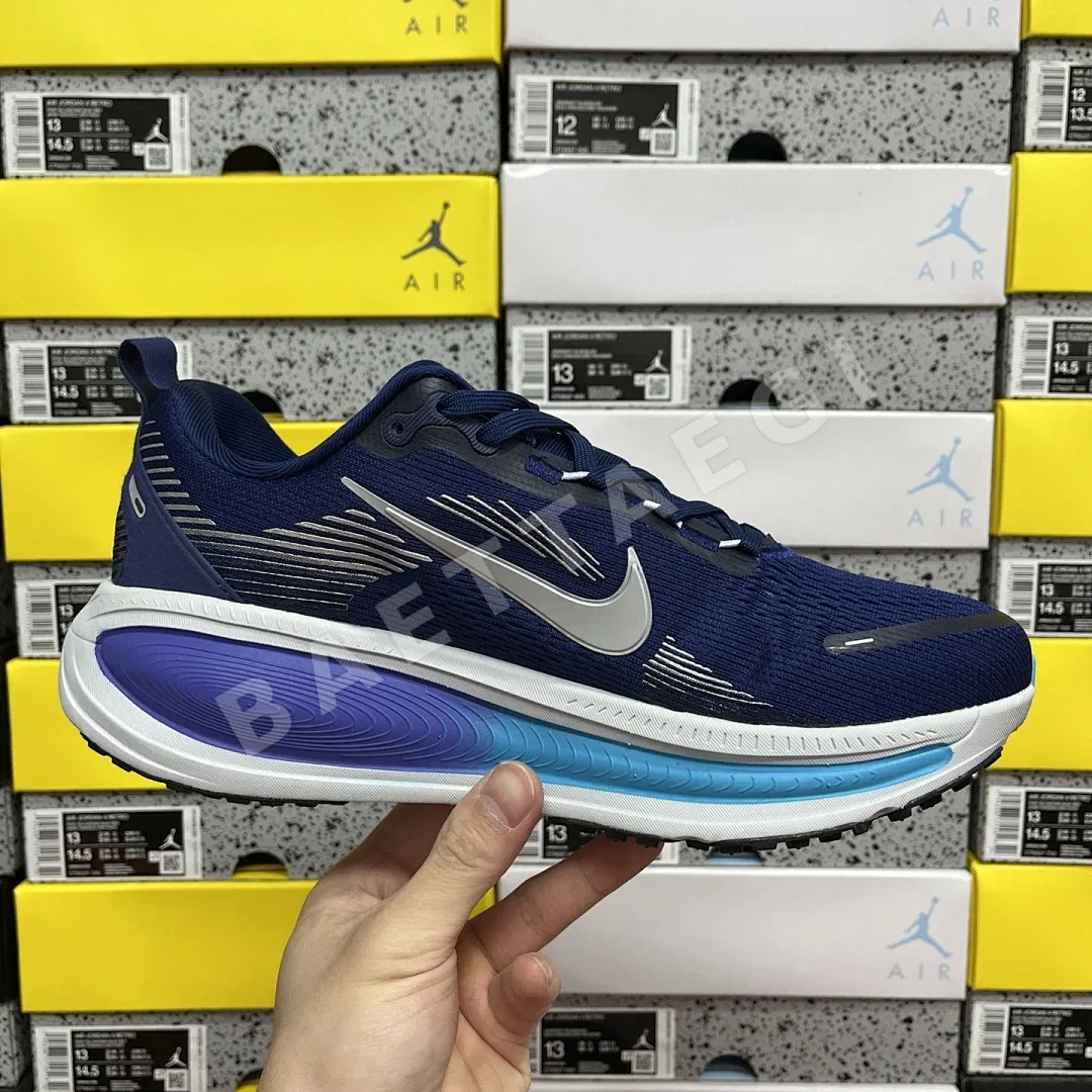 나이키 줌 보메로 18 HM6803-401 201100 Nike Zoom Vomero 18 상세 이미지 3