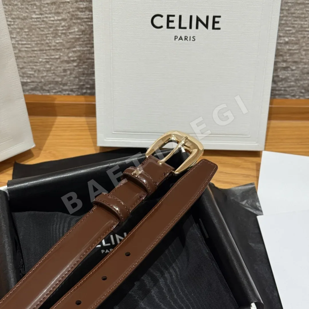 셀린느 부드러운 소가죽 금장 로고 여성 벨트 상세 이미지 5