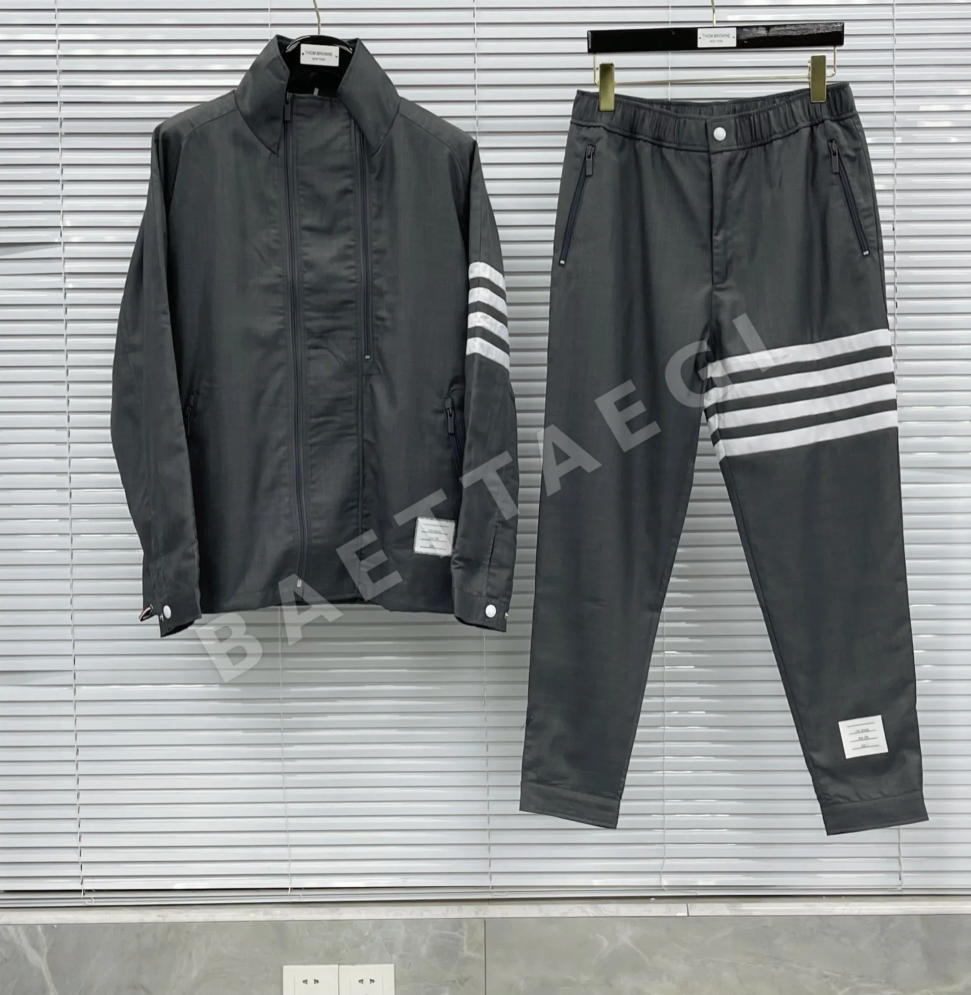 톰브라운 울 더블 레이어 남성 자켓 126385