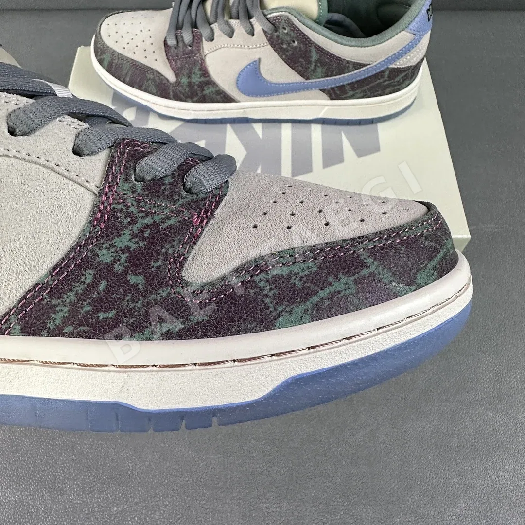 나이키 [TOP/S2] SB 덩크 로우 FN4193-100 200936 Nike SB Dunk Low Crenshaw Skate Club 상세 이미지 4
