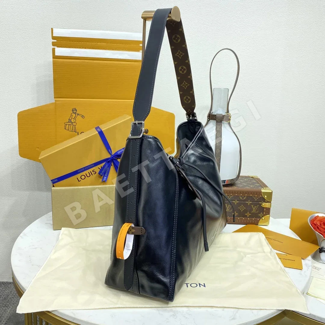 루이비통 캐리올 다크 미디엄 램스킨 핸드백 M25143 상세 이미지 4