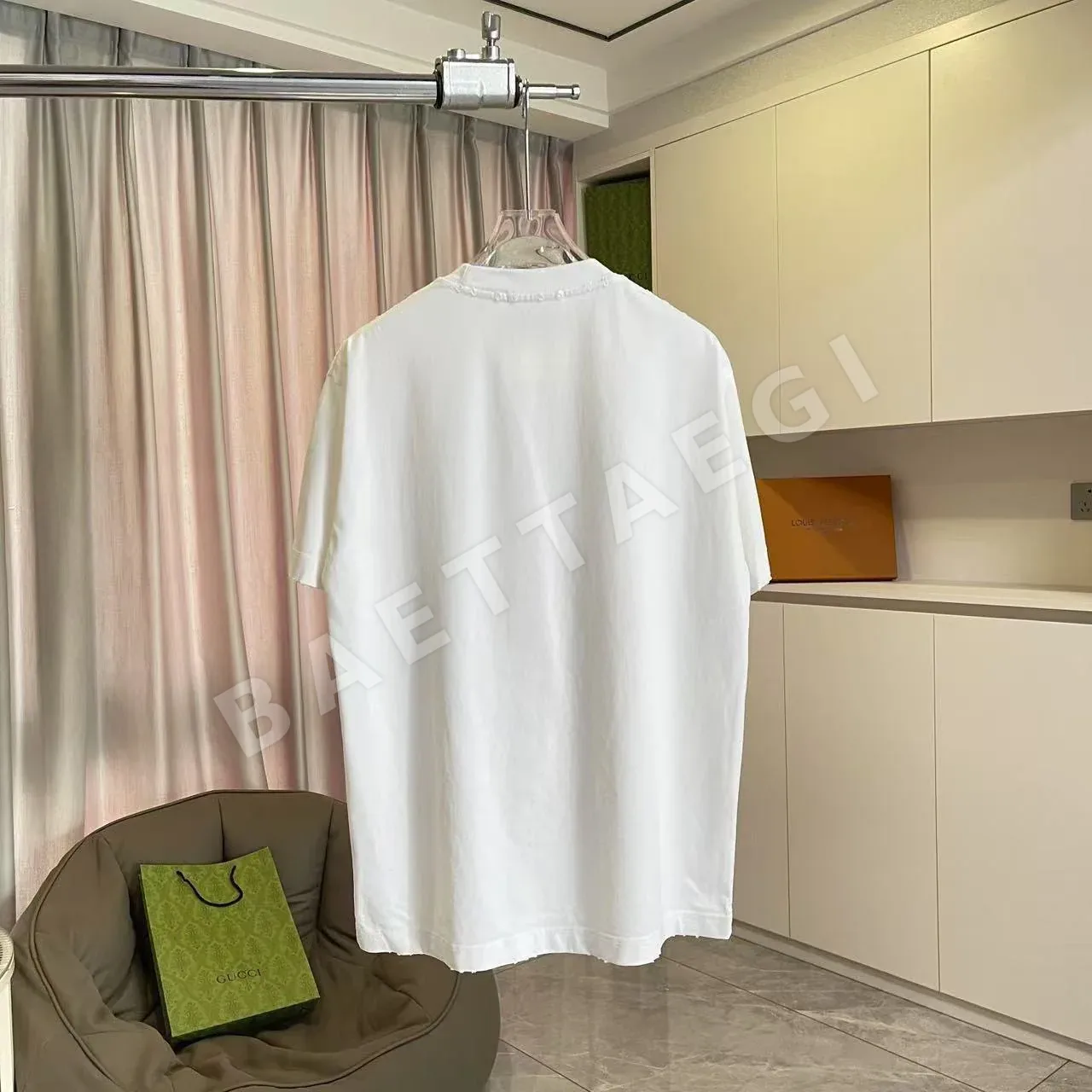 마르지엘라 워시 가공 데미지 반팔 티셔츠 상세 이미지 7