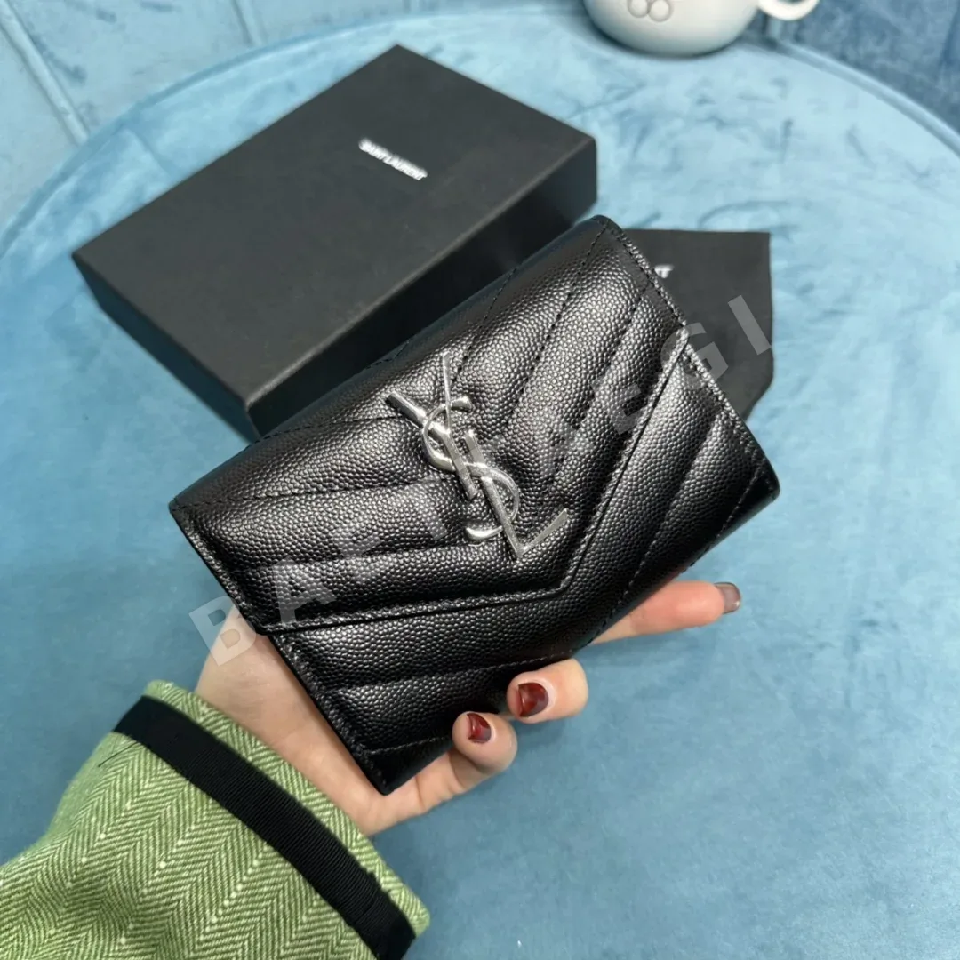 생로랑 캐비어 가죽 YSL 로고 지갑 상세 이미지 3