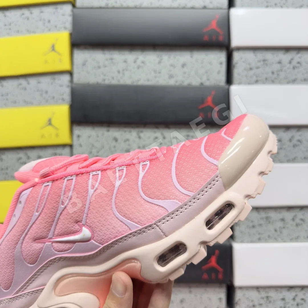 나이키 [BD] 에어 맥스 플러스 핑크 DH0155-600 201925 Nike Air Max Plus City ATL 상세 이미지 3