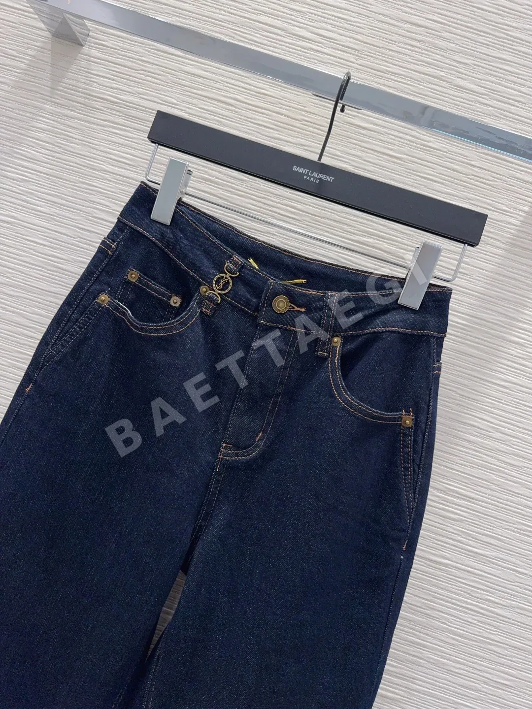 생로랑 3D 테일러드 핏 여성 바지 상세 이미지 2