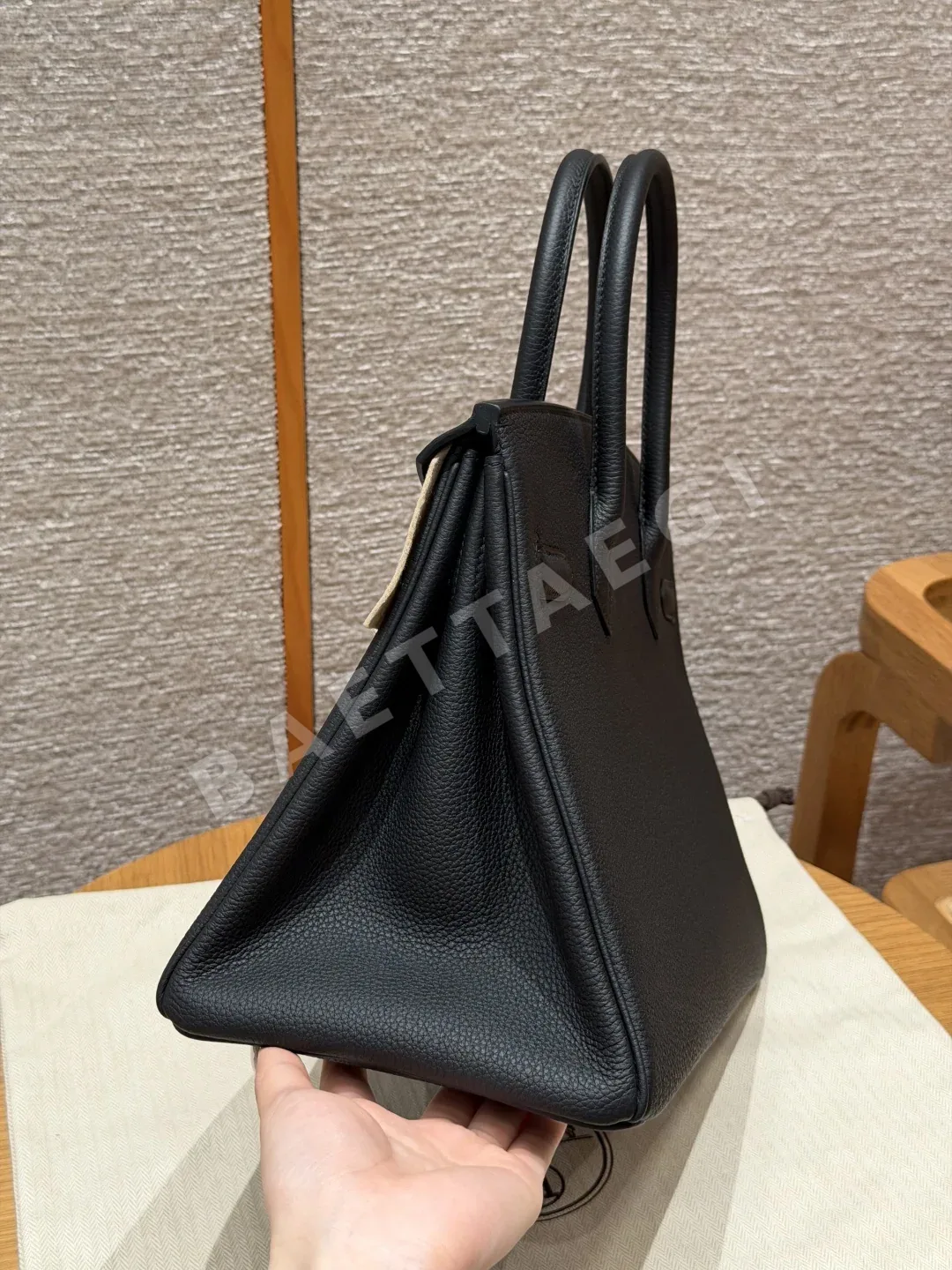 에르메스 버킨 30 블랙 토고 가죽 가방 상세 이미지 4