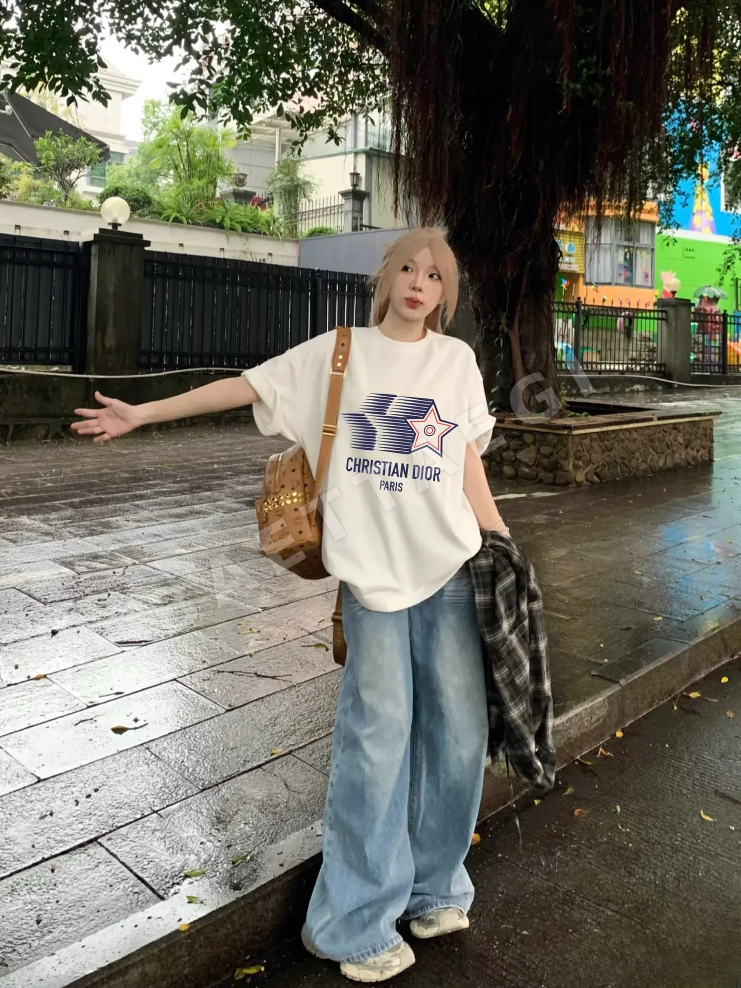 디올 오각별 무늬 반팔 셔츠 상세 이미지 4