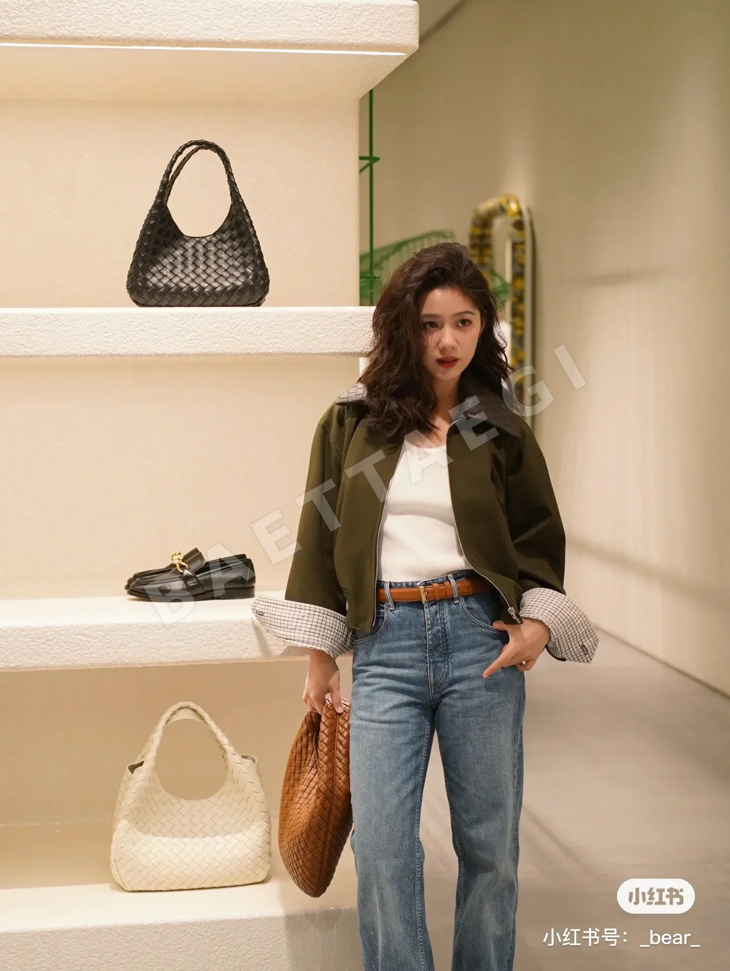 보테가베네타 체크 가죽 카라 여성 자켓 상세 이미지 1