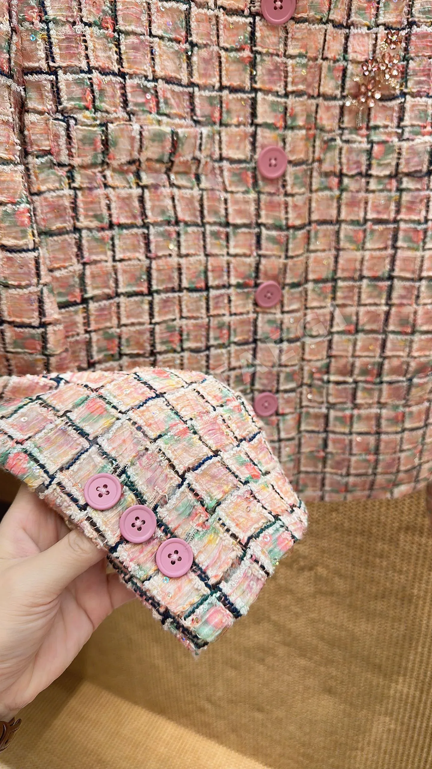 샤넬 파스텔 체크 여성 자켓 상세 이미지 4