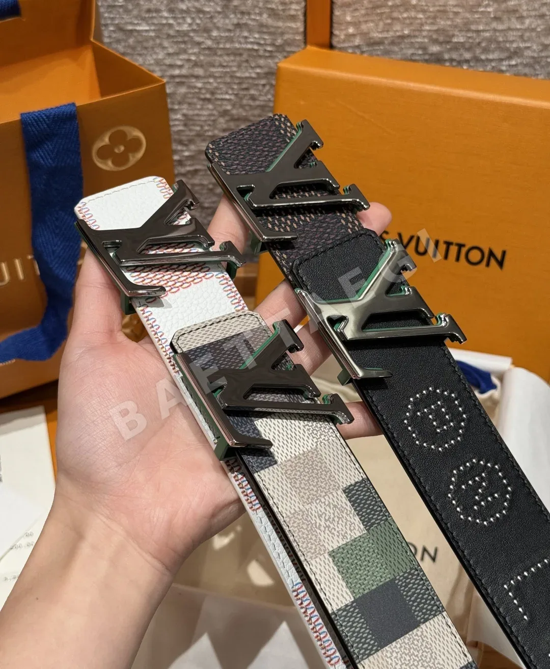 루이비통 이니셜 버클 40mm 리버시블 벨트 173234