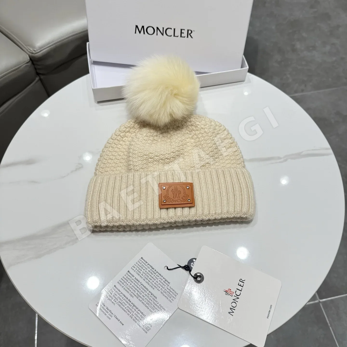 몽클레르 폼폼 울 모자 186893