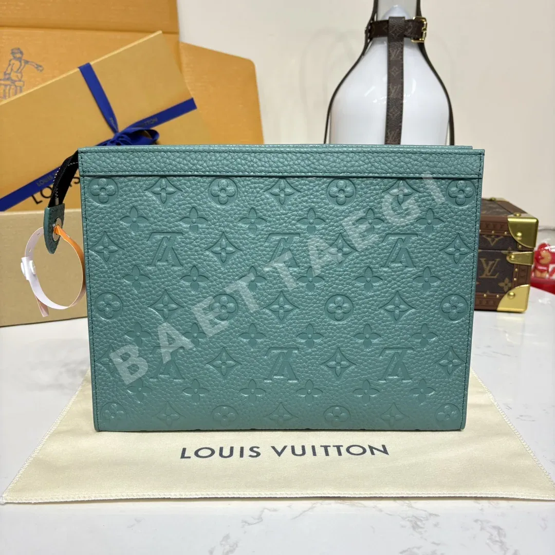 루이비통 모노그램 에클립스 POCHETTE VOYAGE 미디엄 핸드백 M61692 상세 이미지 3