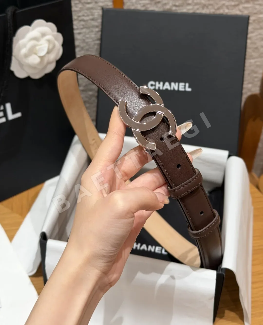 샤넬 더블 C 로고 가죽 벨트 상세 이미지 4