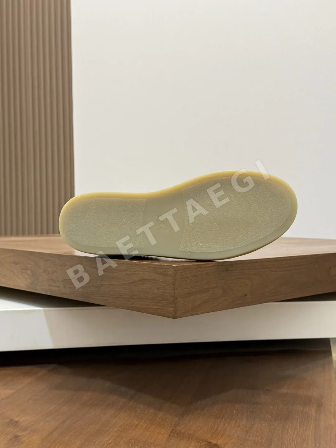 브루넬로쿠치넬리 남성 카프스킨 스웨이드 스니커즈 상세 이미지 9