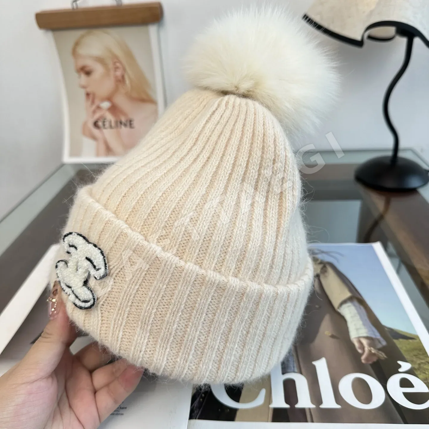 샤넬 니트 비니 모자 상세 이미지 9