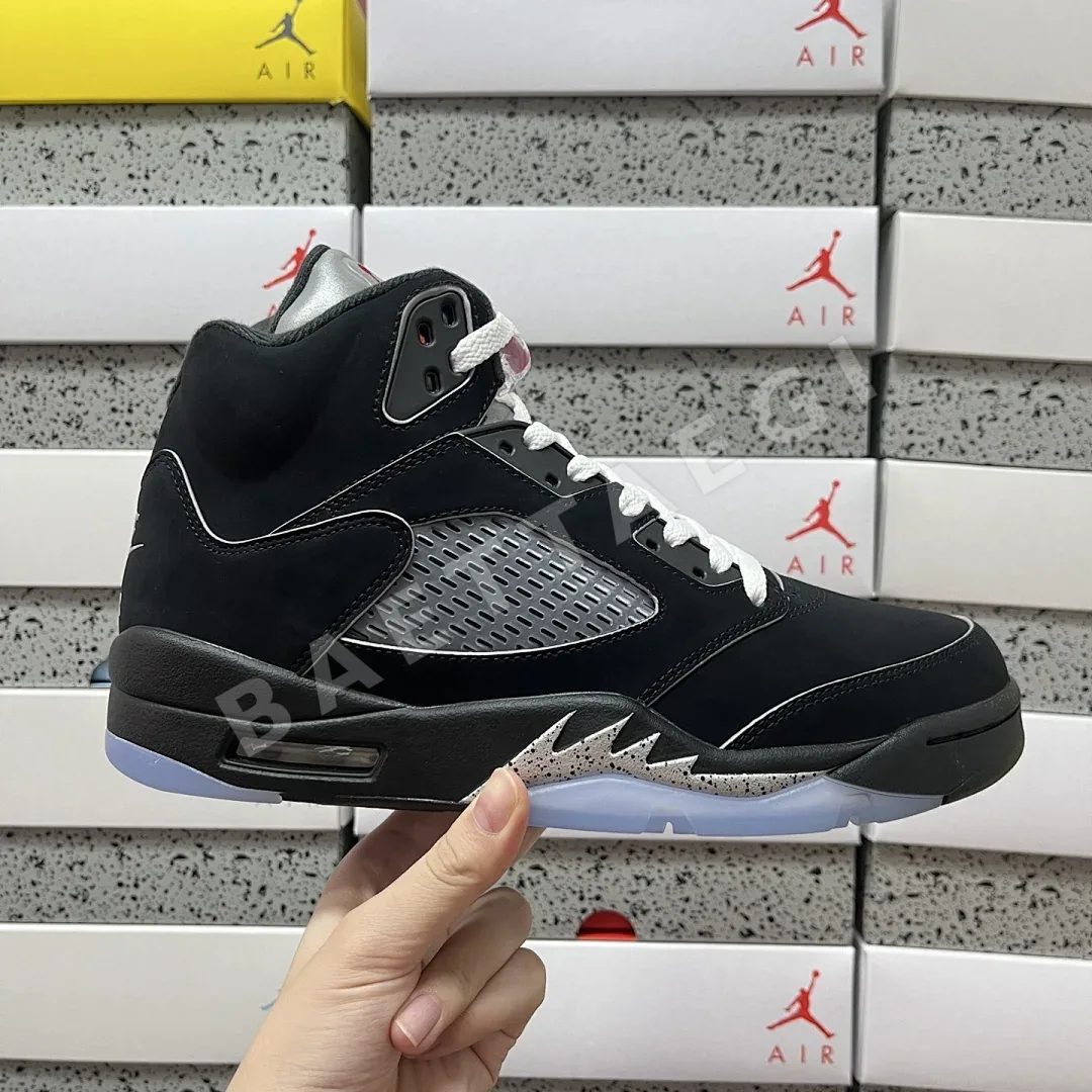 나이키 [GX] 조던 5 레트로 OG HF3975-001 201350 Nike Jordan 5 Retro OG Black Metallic 상세 이미지 7