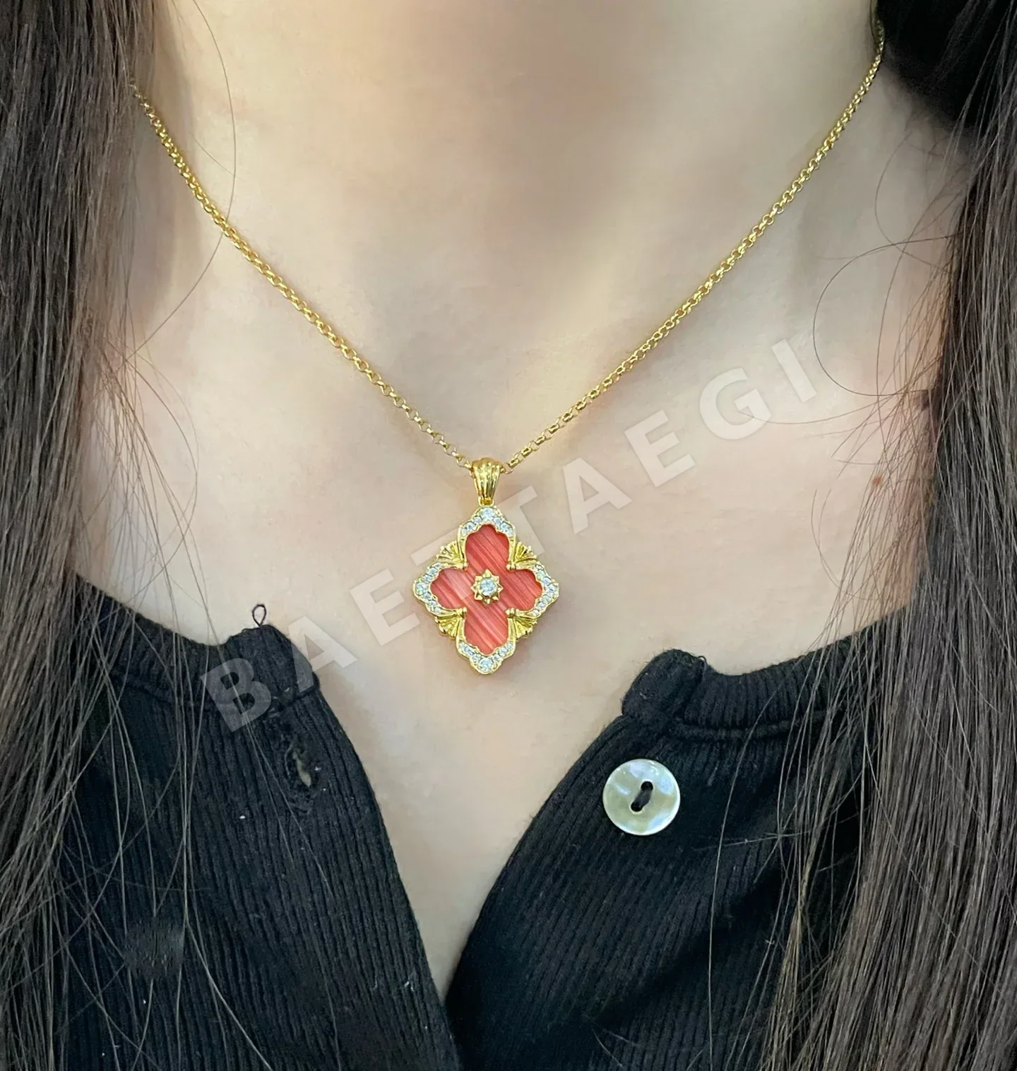 부첼라티 네잎클로버 로즈크로사이트 골드 목걸이 64214